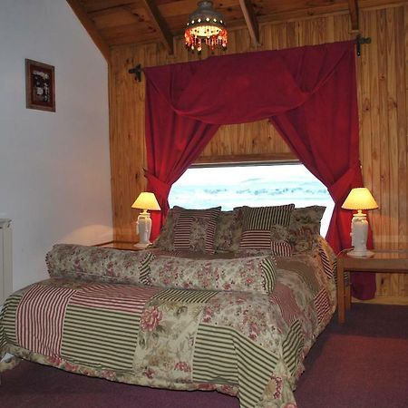 Hosteria Residencia Linares Ushuaia Exterior photo