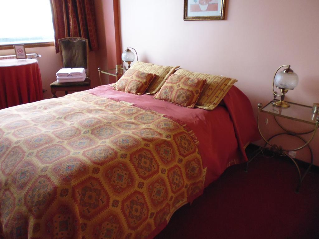Hosteria Residencia Linares Ushuaia Room photo